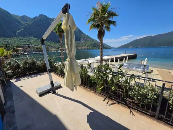 Trosoban stan 182 m² – Risan, Kotor — fotografija 16