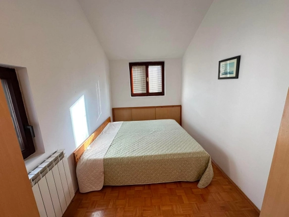 Dvosoban stan 82 m² – Lazi, Budva — fotografija 8