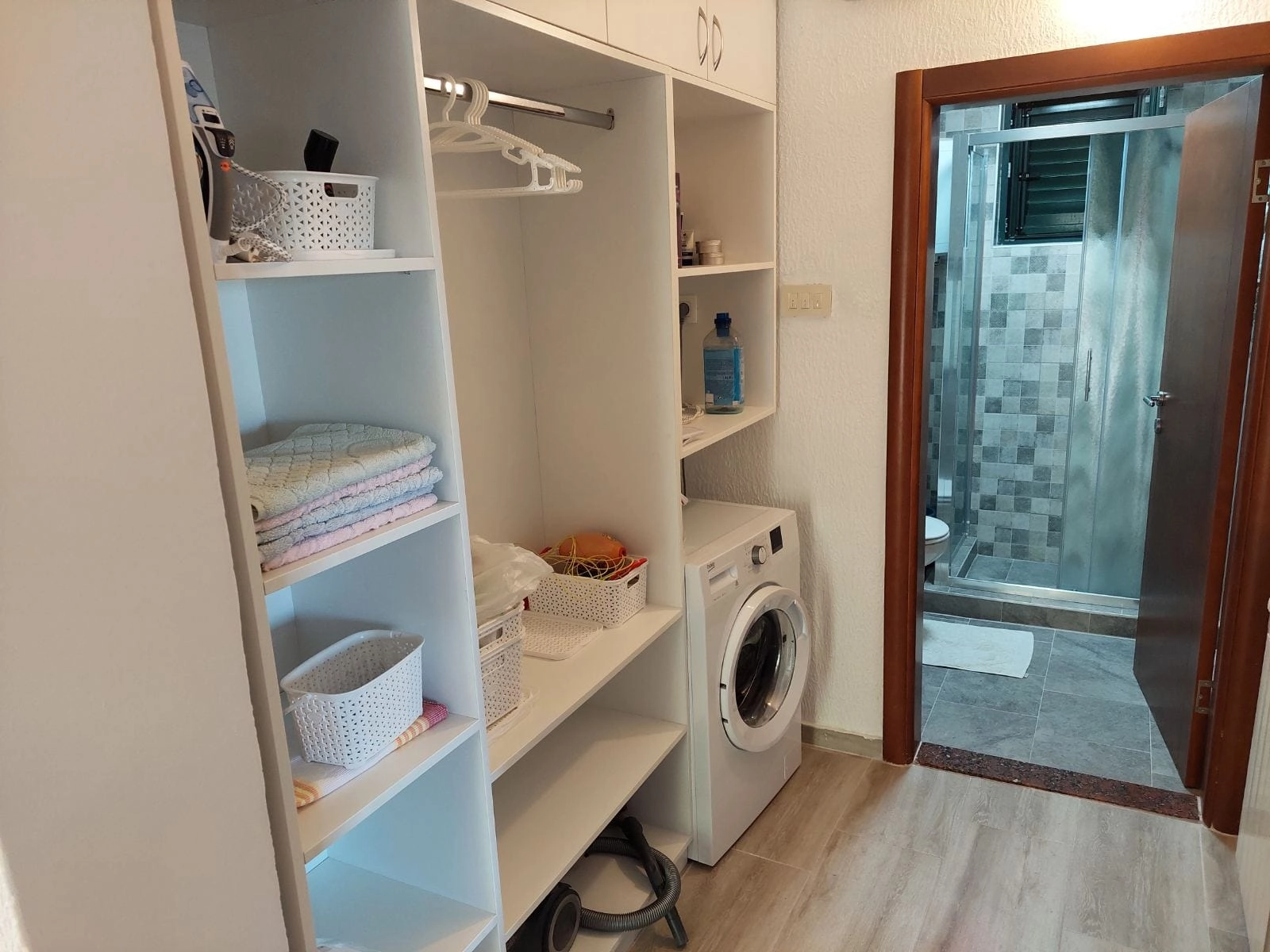 Porodicna-kuca-u-Podkosljunu-Budva-6 Kuća 287 m² – Podkošljun, Budva — fotografija 7