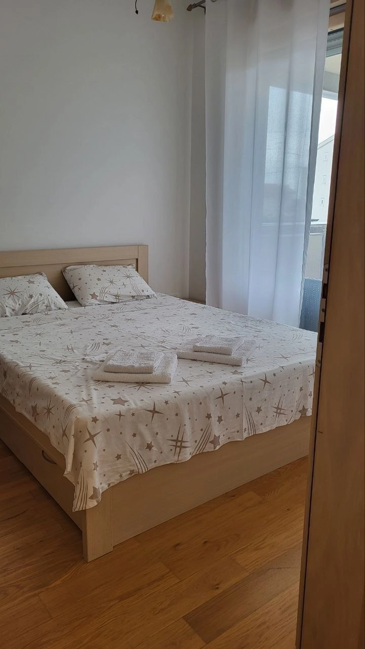 Jednosoban-stan-sa-pogledom-na-more-Becici-Budva-1 Jednosoban stan 52 m² – Bečići, Budva — fotografija 2