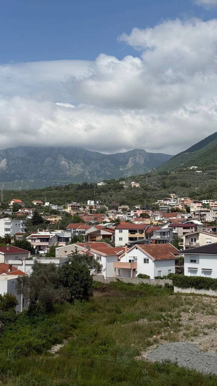 Dvosoban stan 60 m² – Bar — fotografija 5