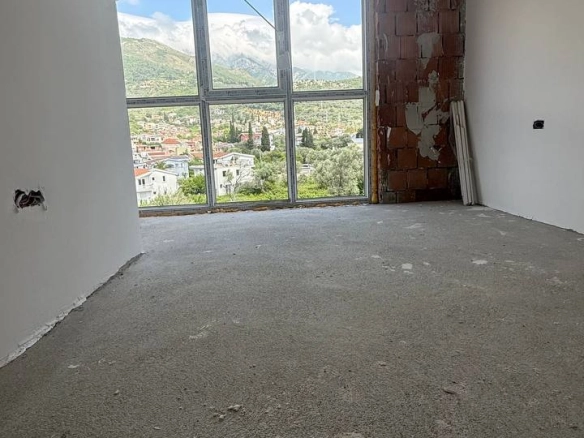 Dvosoban stan 60 m² – Bar — fotografija 8