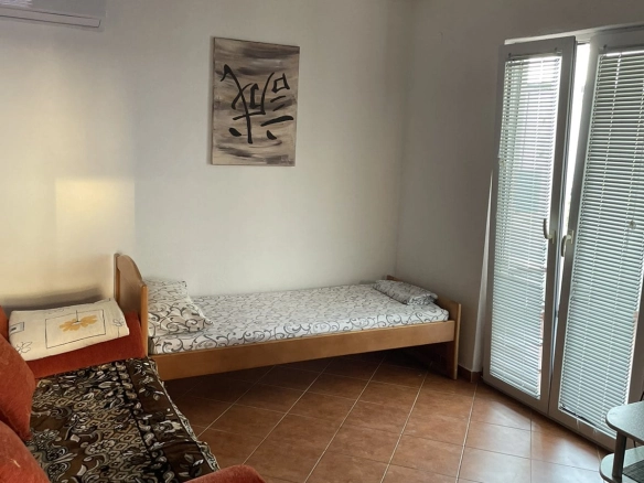 Izdavanje: Kuća 150 m² – Dobra Voda, Bar — fotografija 3