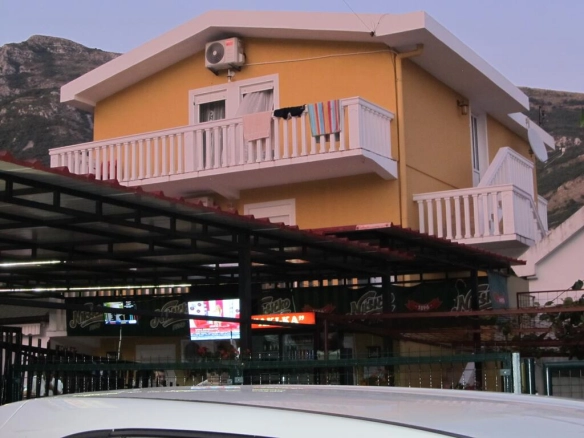 Kuća 220 m² – Sutomore, Bar — fotografija 3