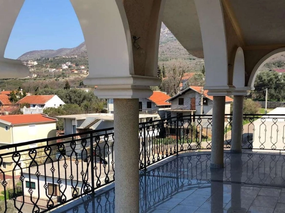 Kuća 255 m² – Dobra Voda, Bar — fotografija 3