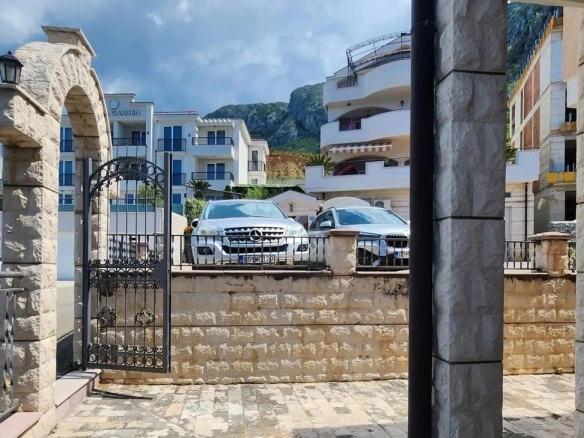 Kuća 145 m² – Blizikuće, Budva — fotografija 10