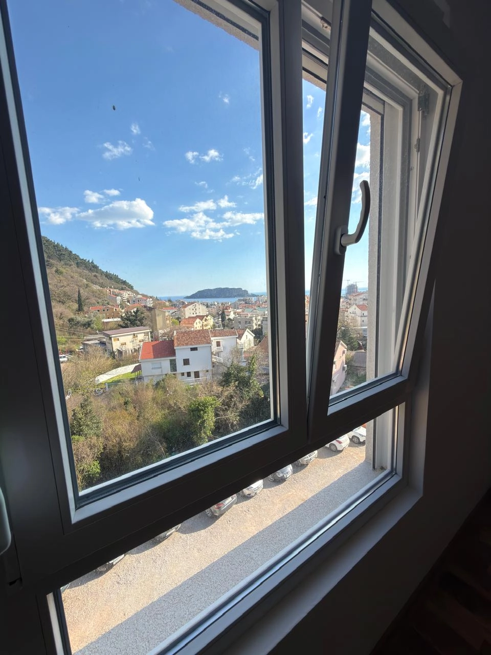 Jednosoban-stan-u-novogradnji-Lazi-Budva-2 Jednosoban stan 44 m² – Lazi, Budva — fotografija 3