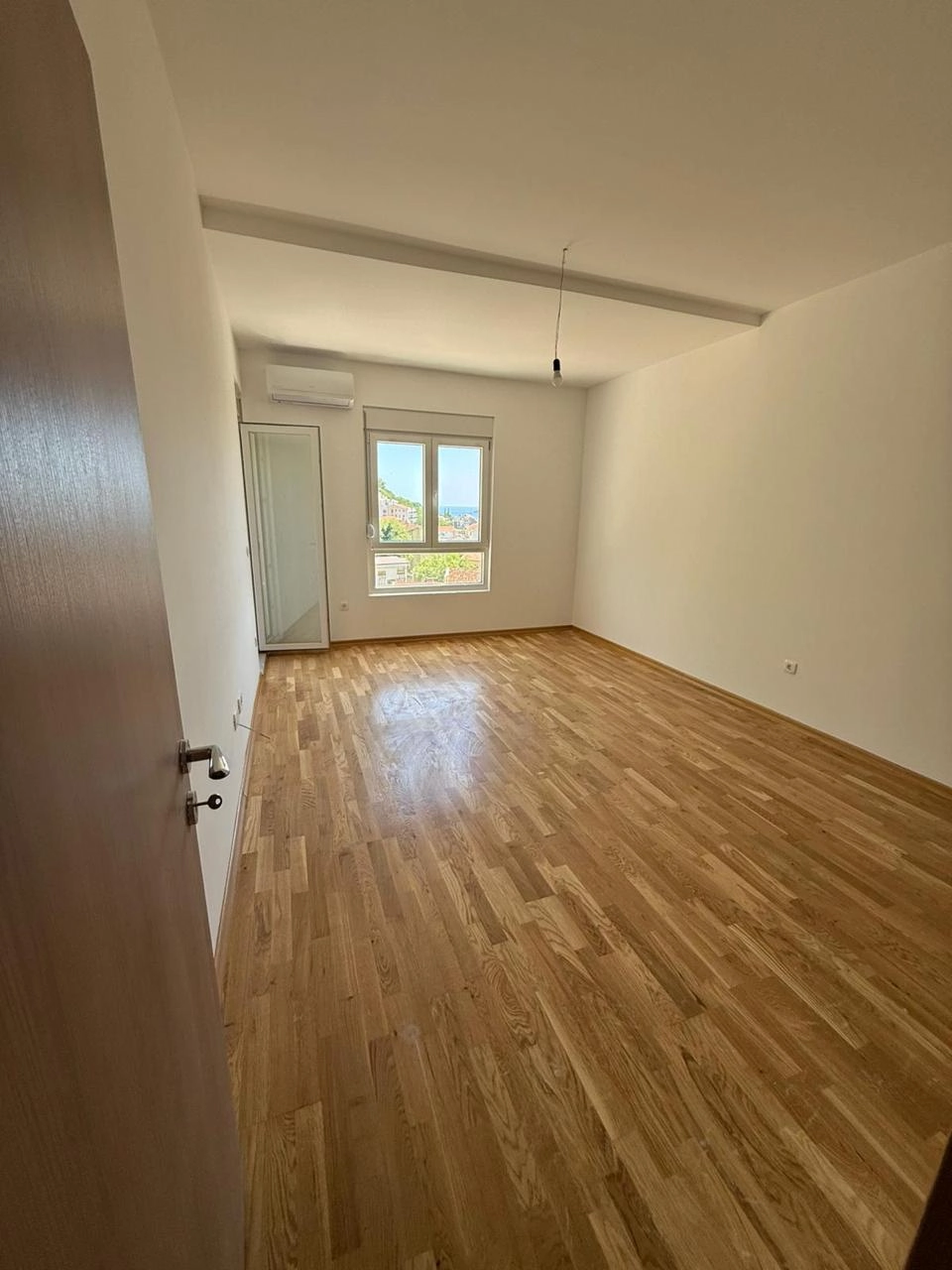 Jednosoban-stan-u-novogradnji-Lazi-Budva-17 Jednosoban stan 44 m² – Lazi, Budva — fotografija 18