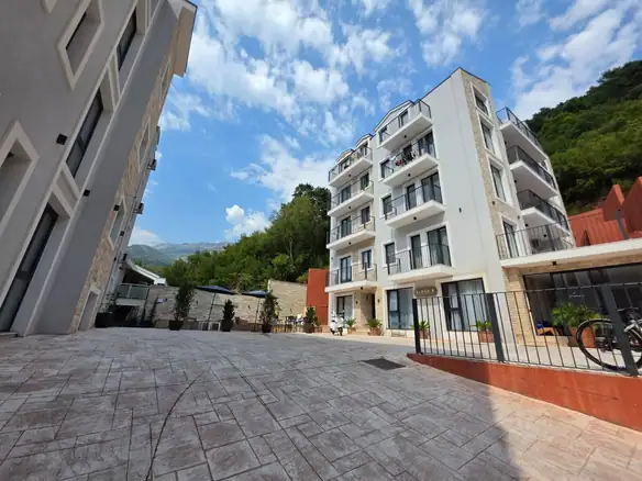Dvosoban stan 42 m² – Podkošljun, Budva — fotografija 13