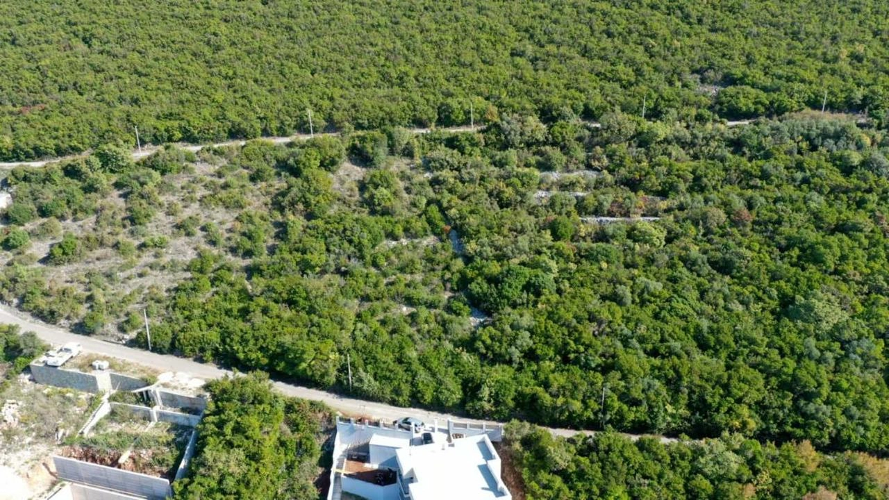 Urbanizovani-plac-sa-pogledom-na-more-Kotor-5 Plac 1.130 m² – Kotor — fotografija 6