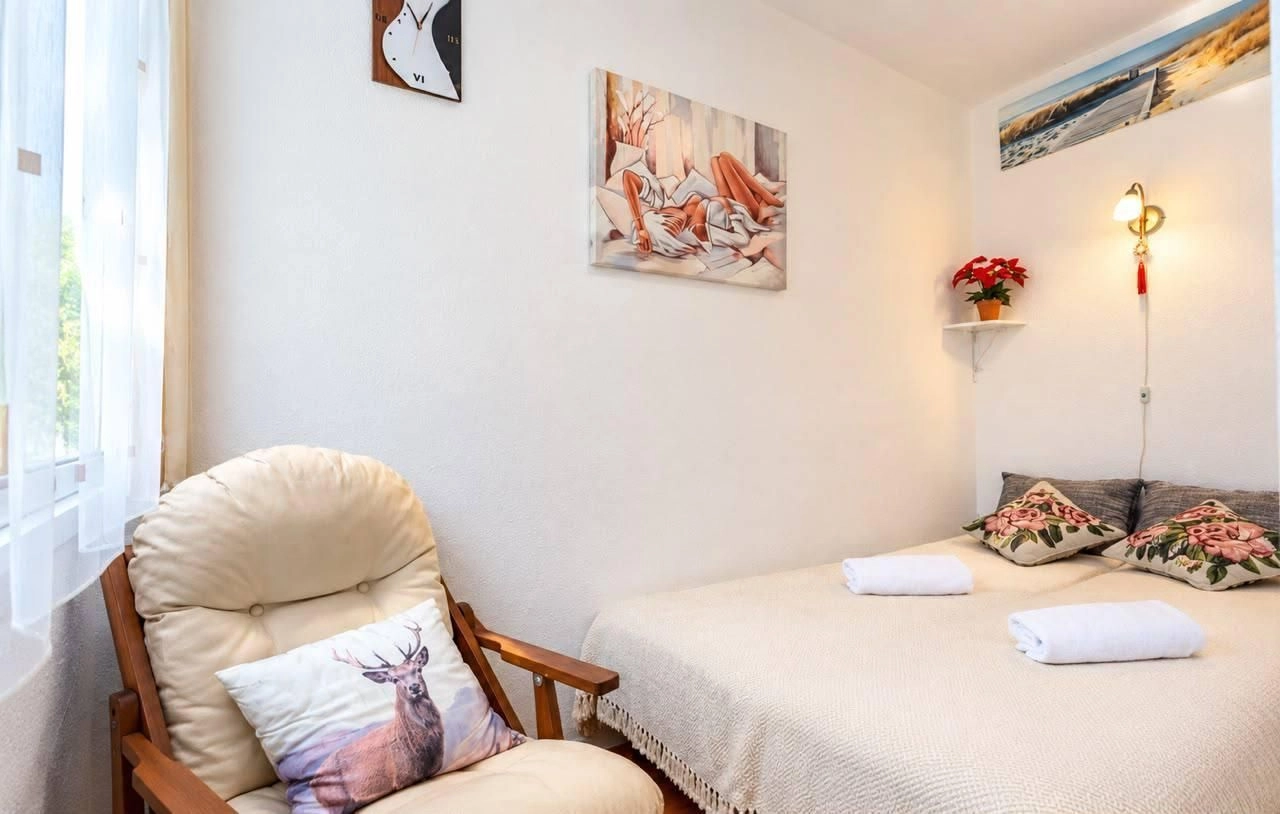 ab6274dd-acc6-4671-bb40-b4b019f16ebd Izdavanje: Dvosoban stan 52 m² – Babin Do, Budva — fotografija 4