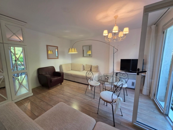 Garsonjera 31 m² – Podkošljun, Budva — fotografija 5