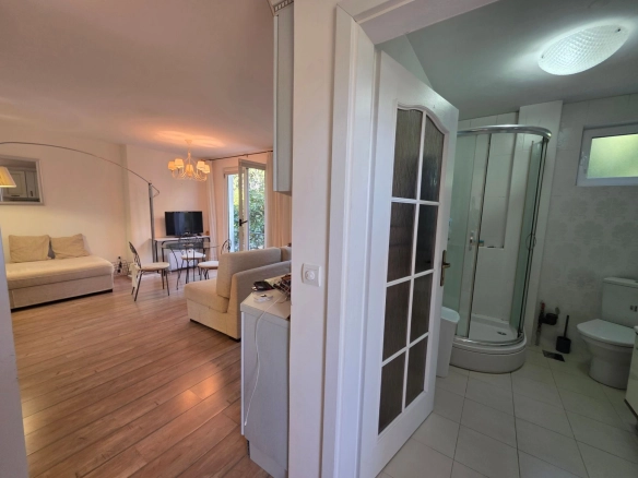 Garsonjera 31 m² – Podkošljun, Budva — fotografija 10