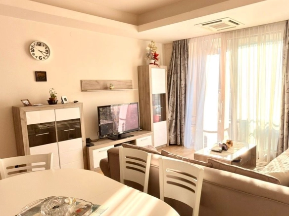 Izdavanje: Dvosoban stan 87 m² – Rozino, Budva — fotografija 3