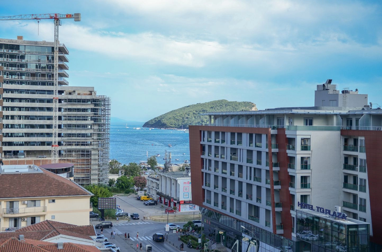 46b23fa3-5798-4c49-9a86-051588633d95 Trosoban stan 218 m² – Budva — fotografija 8
