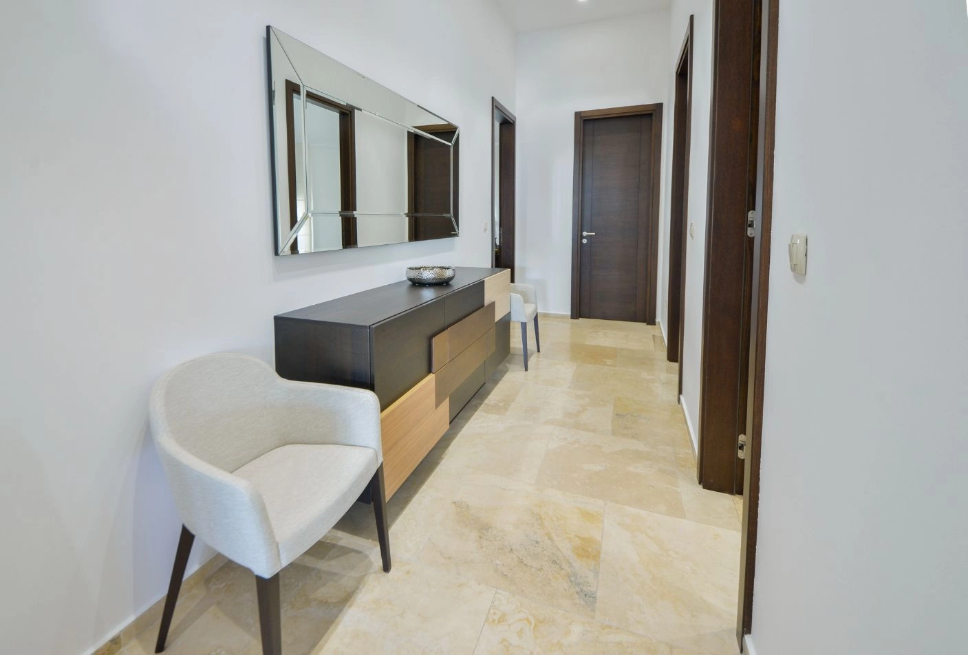 0bf1b78a-ce8f-4868-a45b-8952a8077b73 Trosoban stan 218 m² – Budva — fotografija 16
