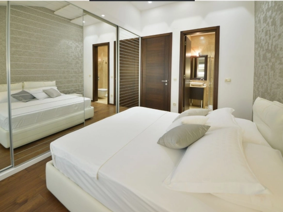 Trosoban stan 218 m² – Budva — fotografija 18