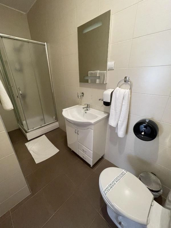Dvosoban-stan-sa-pogledom-na-more-Susanj-Bar-2 Izdavanje: Dvosoban stan 129 m² – Šušanj, Bar — fotografija 3