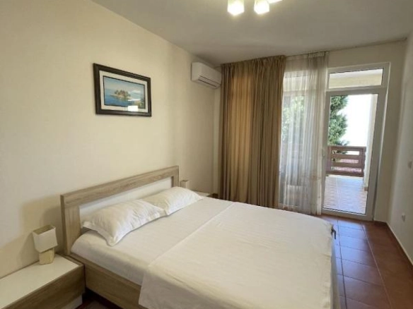 Izdavanje: Dvosoban stan 129 m² – Šušanj, Bar — fotografija 6