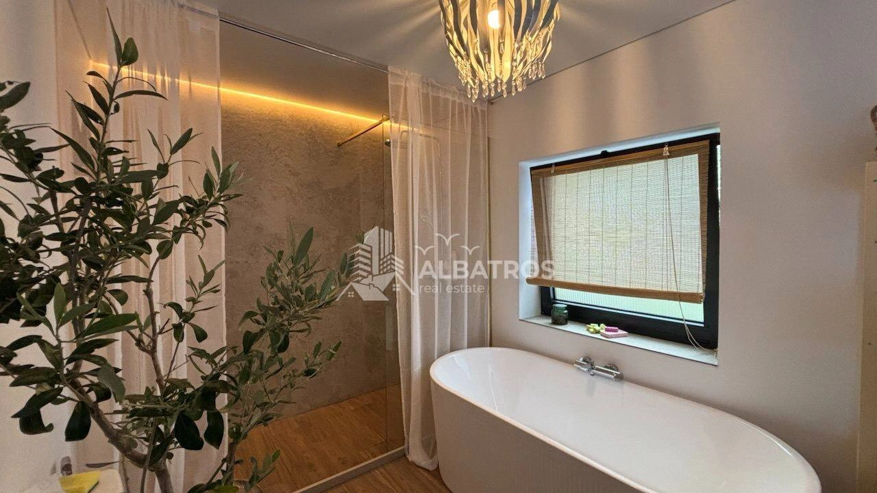 Kuca-sa-bazenom-na-Susnju-Bar-4 Kuća 100 m² – Šušanj, Bar — fotografija 5