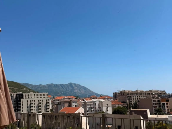 Izdavanje: Jednosoban stan 43 m² – Dubovica, Budva — fotografija 11