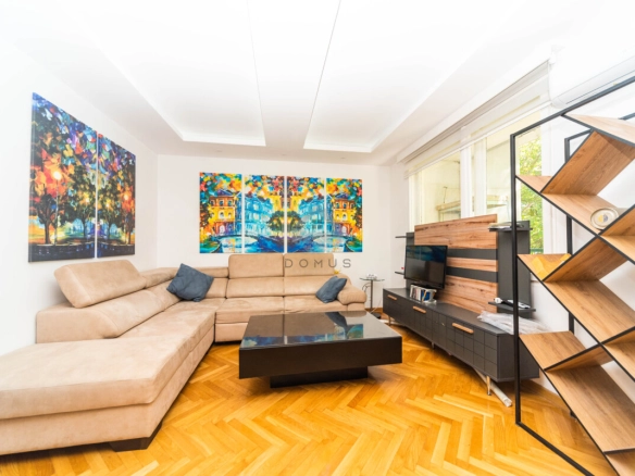 Dvosoban namješten stan 60 m²