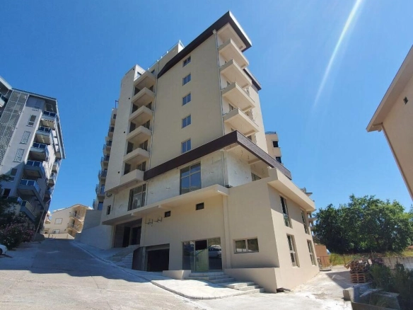 Jednosoban stan u Bečićima