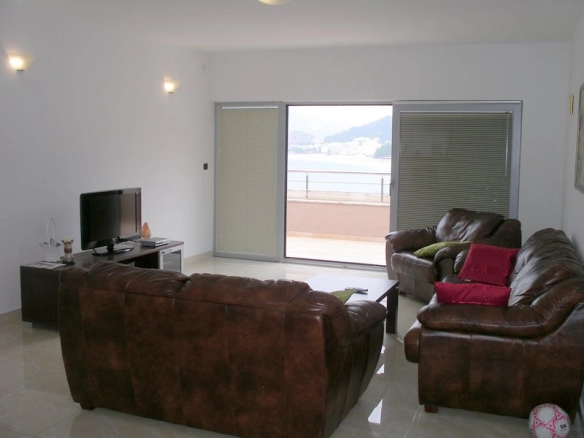 Trosoban stan 233 m² – Rafailovići, Budva — fotografija 8