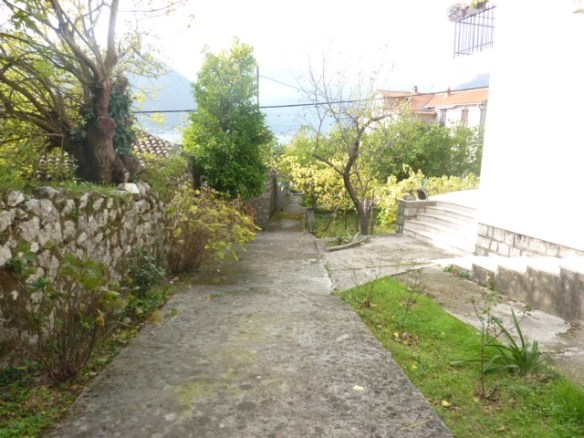 Kuća sa pogledom na more u Kumboru