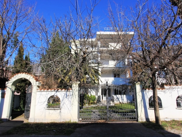 Mini-hotel u Sutomoru