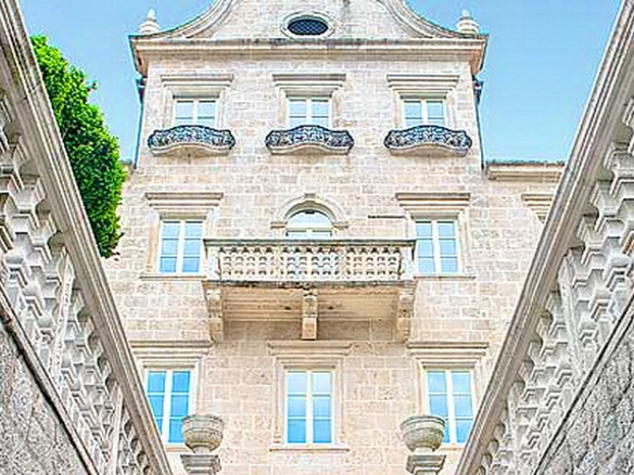 Istorijska vila uz more u Dobroti