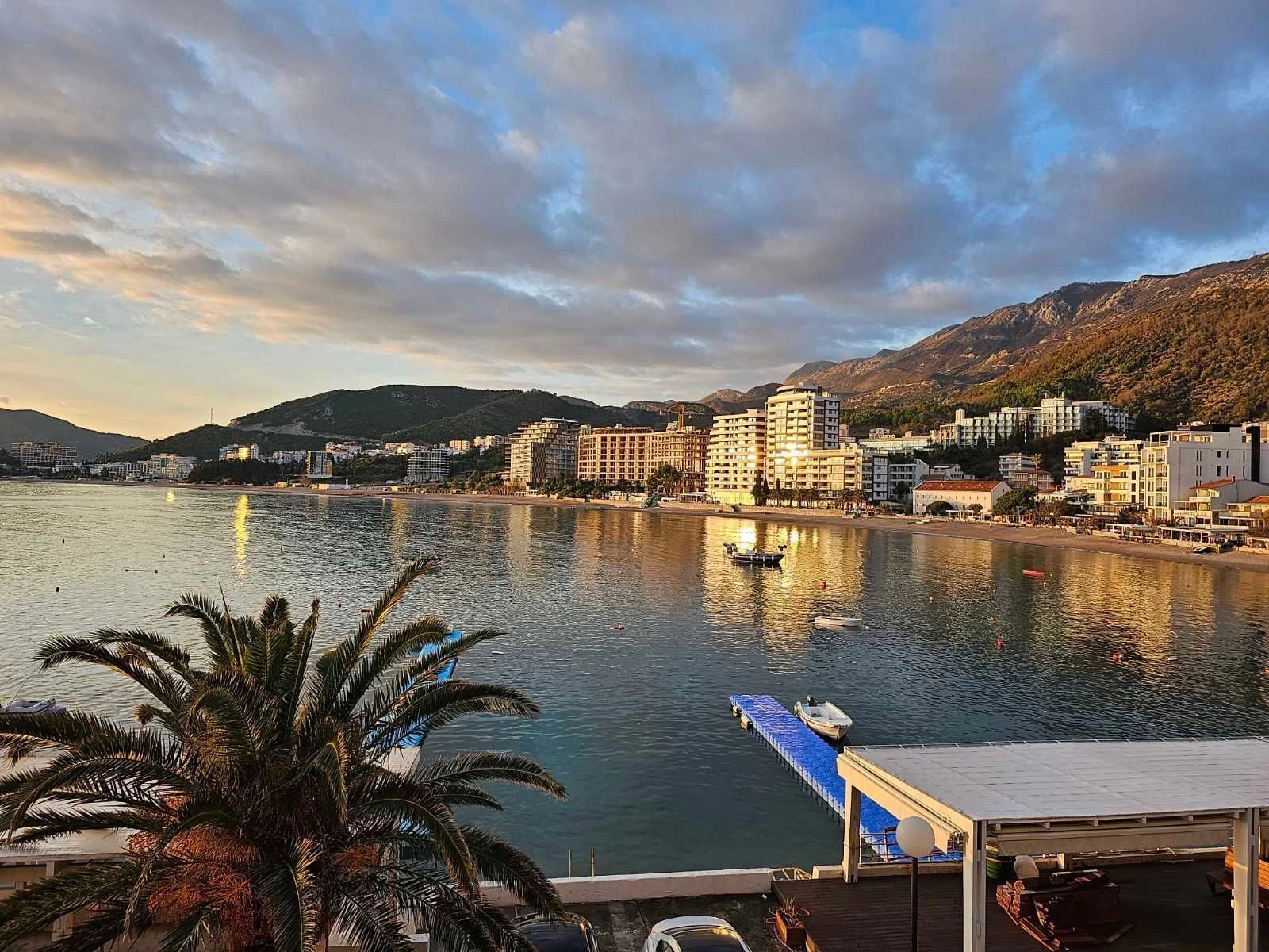 Dvosoban stan 96 m² – Rafailovići, Budva — fotografija 3
