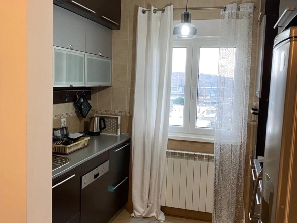 Dvosoban stan 76 m² – Bar — fotografija 5