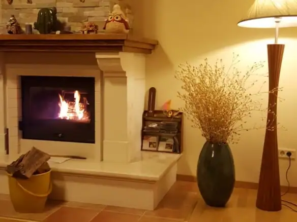 Kuća sa terasama i placom u Šušnju
