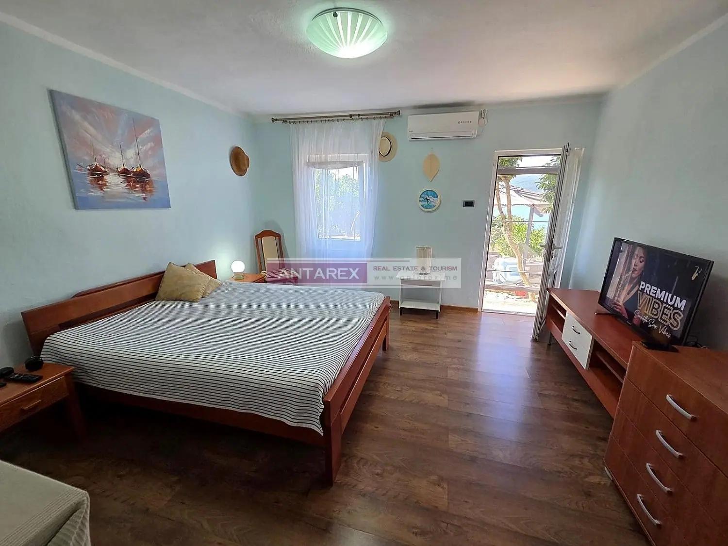 Kuca-sa-bastom-za-izdavanje-u-Bijeloj-Herceg-Novi-6 Izdavanje: Kuća 100 m² – Bijela, Herceg Novi — fotografija 7