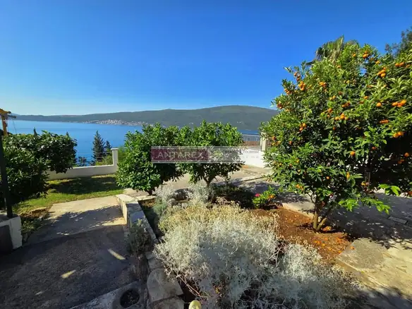 Izdavanje: Kuća 100 m² – Bijela, Herceg Novi — fotografija 10