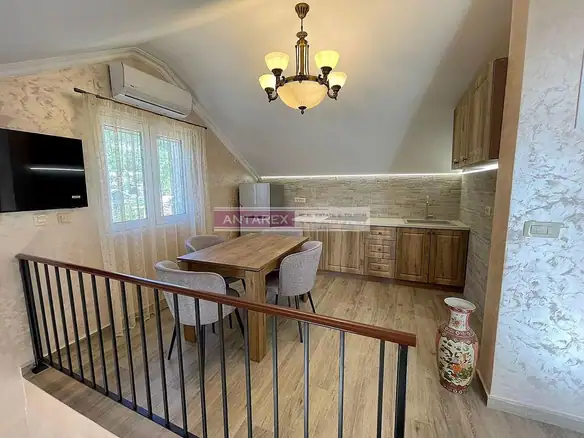 Izdavanje: Kuća 252 m² – Herceg Novi — fotografija 10