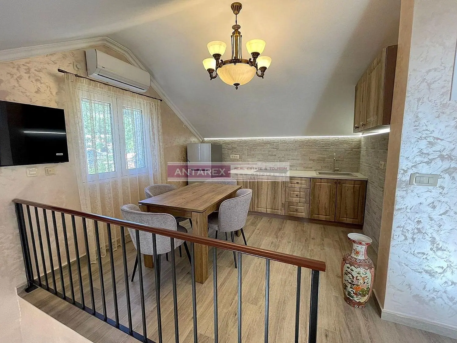 Izdavanje: Kuća 252 m² – Herceg Novi — fotografija 10