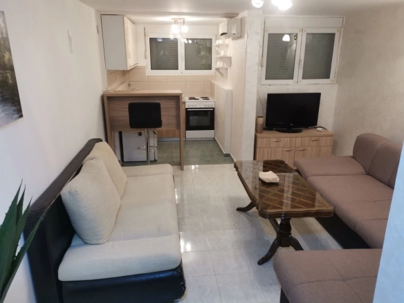 Garsonjera 25 m² u Budvi
