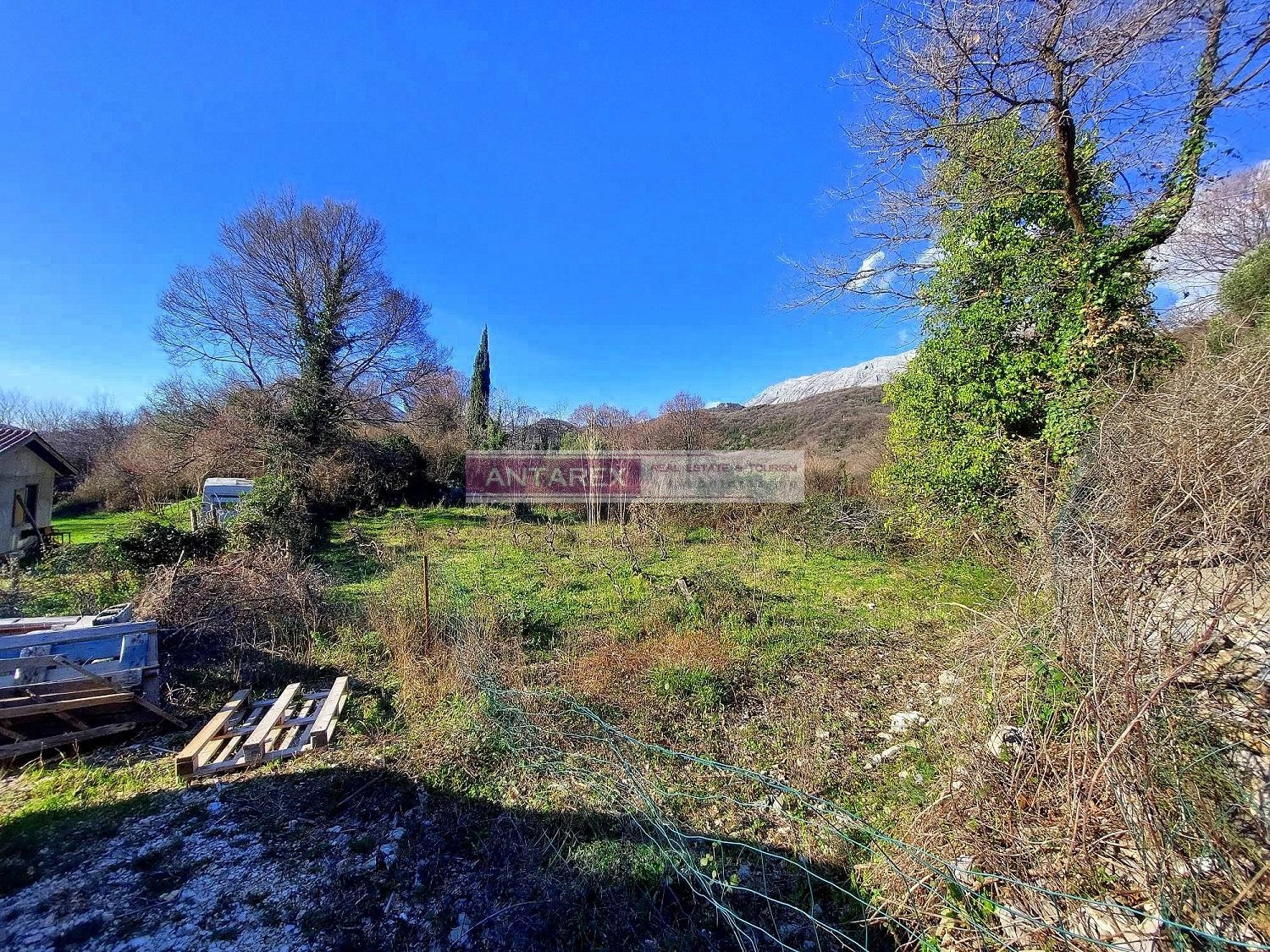 Plac-sa-dozvolom-za-gradnju-u-Suscepanu-Herceg-Novi-3 Plac 765 m² – Sušćepan, Herceg Novi — fotografija 4