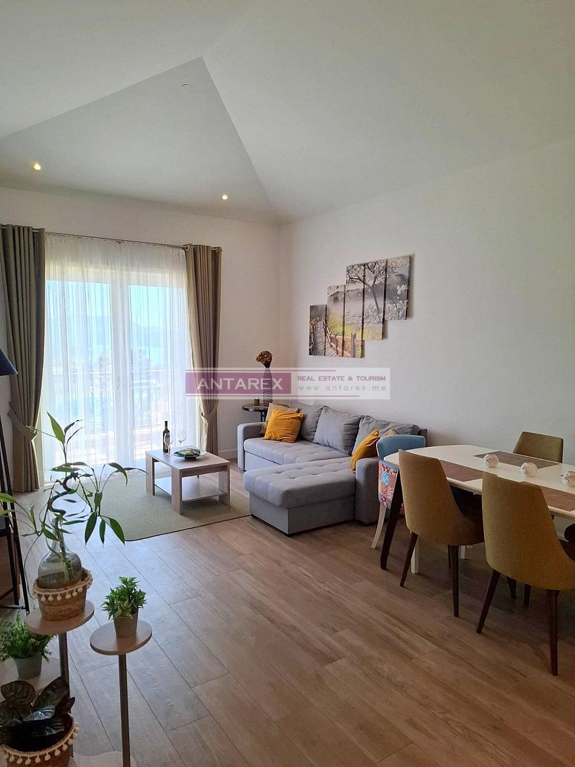 Izdavanje: Jednosoban stan 54 m² – Radovići, Tivat — fotografija 2