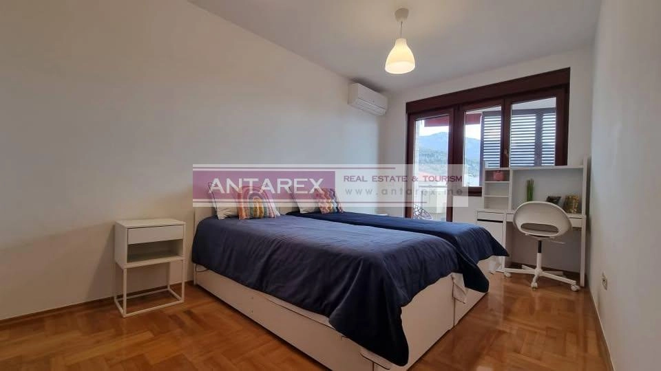 Dvosoban-stan-sa-pogledom-na-more-u-Becicima-Budva-5 Dvosoban stan 107 m² – Bečići, Budva — fotografija 6