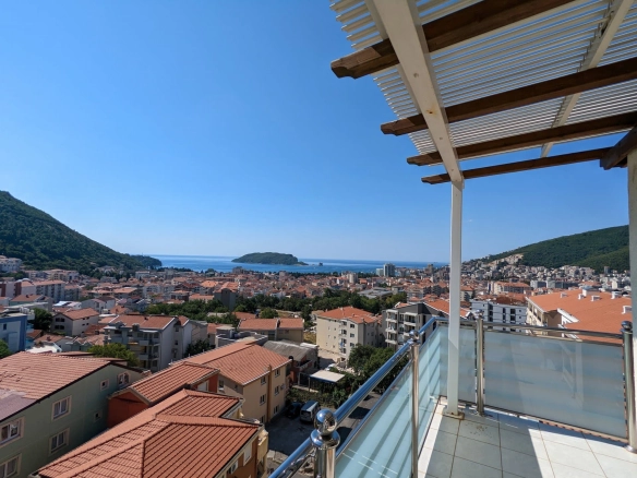 Penthaus 500 m² u naselju Lazi