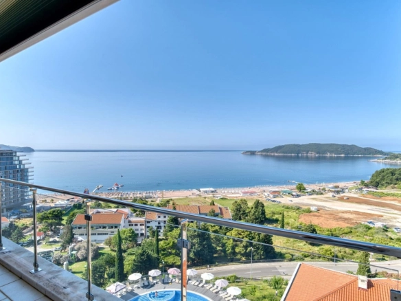 Penthaus sa pogledom na more u Bečićima