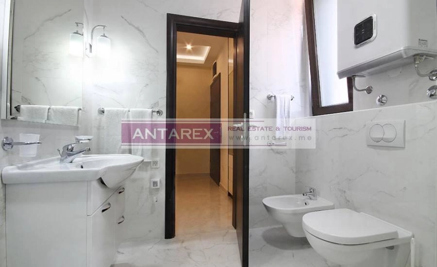 Dvosoban stan 83 m² – Bečići, Budva — fotografija 9