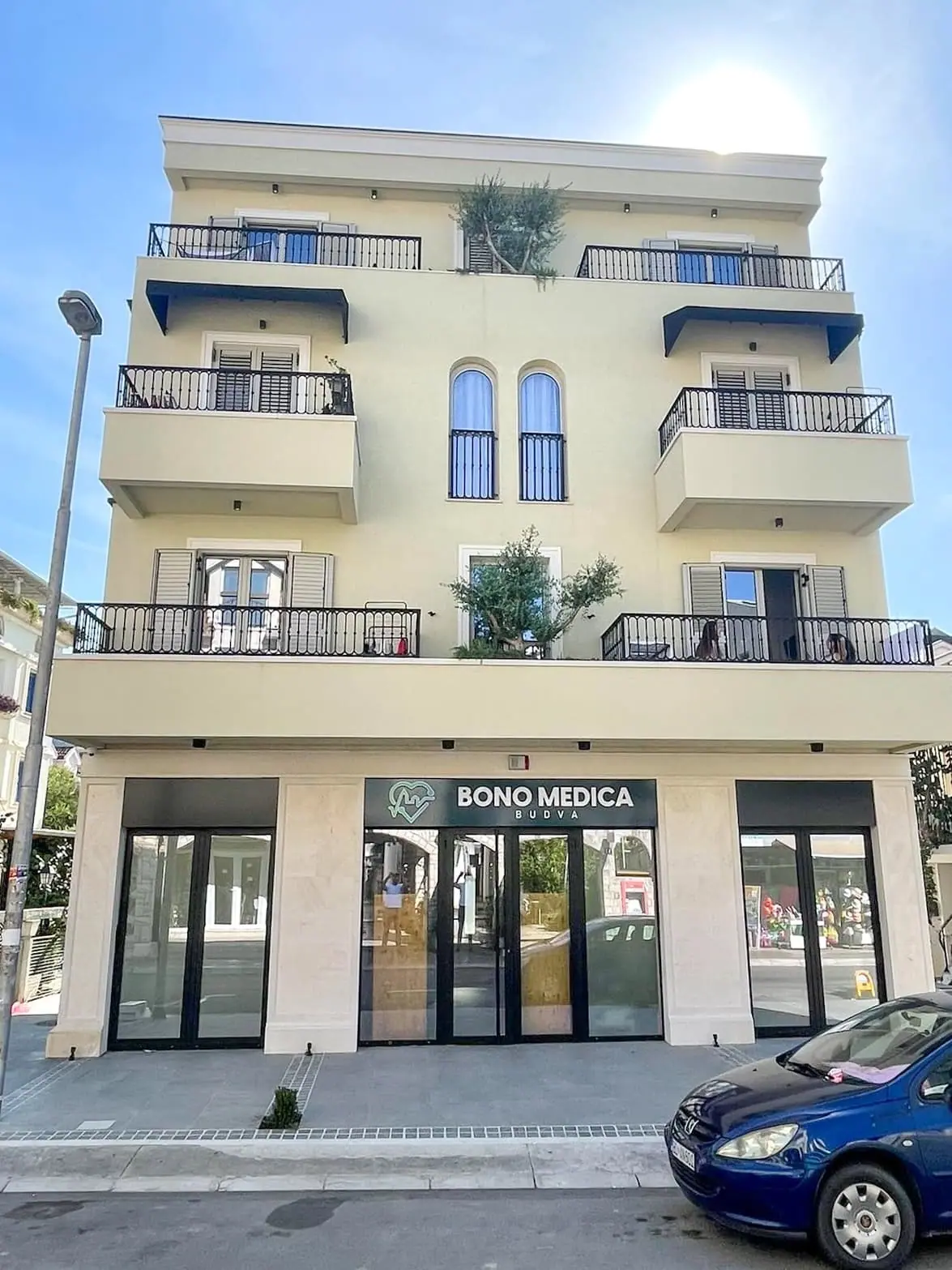 Garsonjera-33-m²-u-novoj-zgradi-Budva-4 Garsonjera 33 m² – Budva — fotografija 5