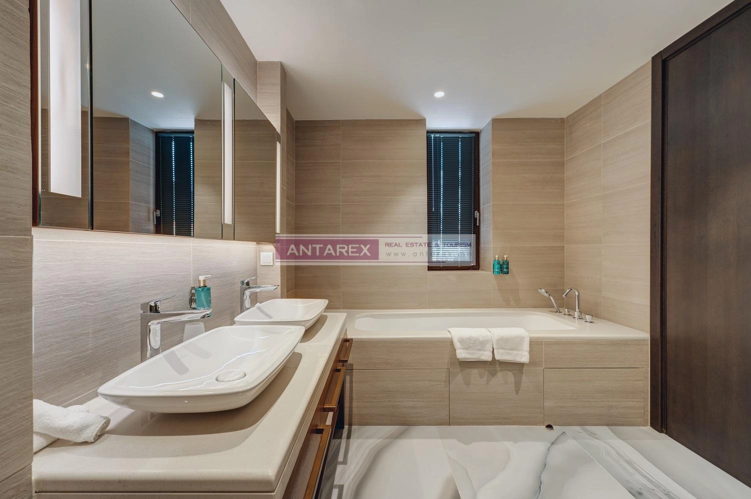 Trosoban-stan-u-kompleksu-Portonovi-Kumbor-Herceg-Novi-11 Trosoban stan 266 m² – Kumbor, Herceg Novi — fotografija 12