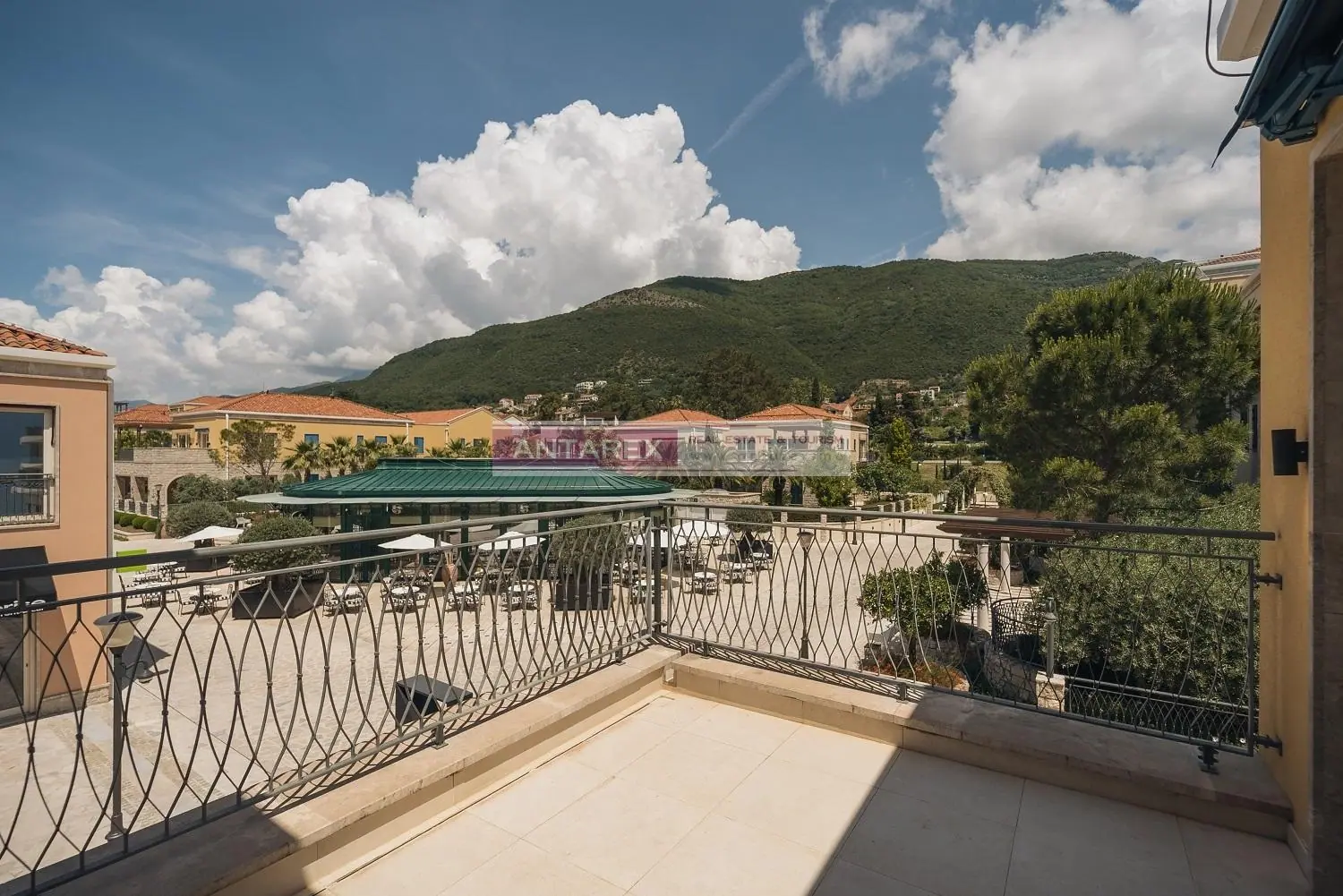 Trosoban-stan-u-kompleksu-Portonovi-Kumbor-Herceg-Novi-14 Trosoban stan 266 m² – Kumbor, Herceg Novi — fotografija 15