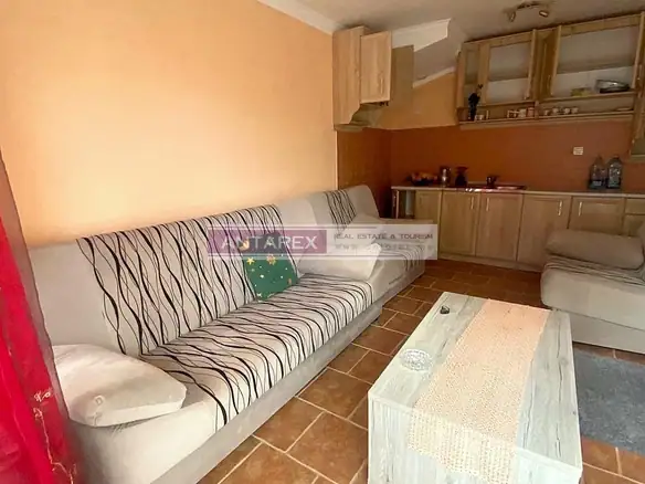 Jednosoban stan na Topli