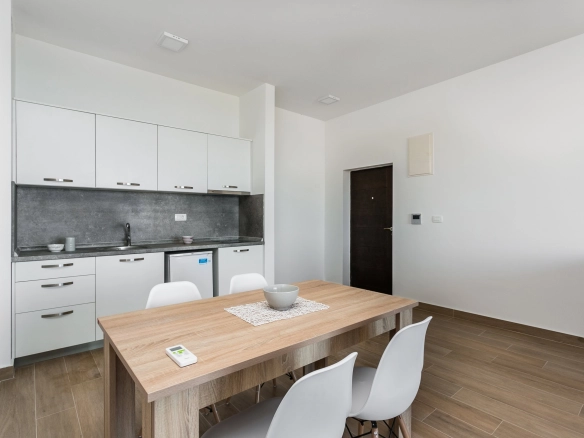 Dvosoban stan 77 m² – Seoce, Budva — fotografija 7
